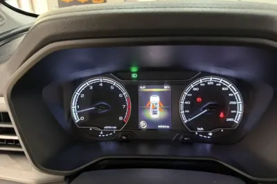 Geely Auto Vision X6 2021, 40500 км, за 82119.47 CNY - фото 8