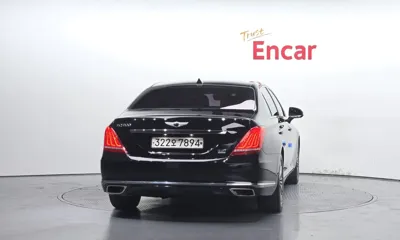 Genesis EQ900 2016, 161650 км, за 16900000 KRW