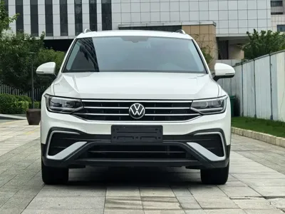 Volkswagen Tiguan L 2022, 88000 км, за 105000 CNY