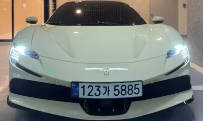 Ferrari SF90 2023, 3500 км, за 730000000 KRW