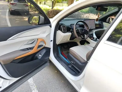 BYD Pro New Energy 2023, 59800 км, за 74400 CNY - фото 22