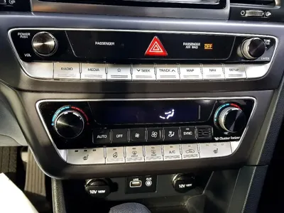 Hyundai Sonata 2018, 339356 км, за 4700000 KRW - фото 14