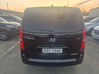 Hyundai Starex 2018, 317610 км, за 5800000 KRW