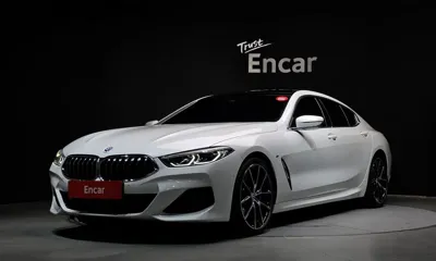 BMW 8-Series · 2022 год