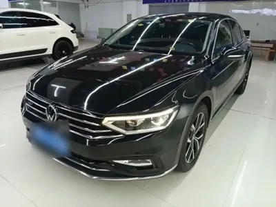 Volkswagen Magotan · 2022 год
