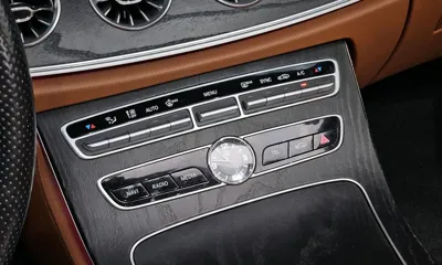 Mercedes-Benz E-Class 2018, 92579 км, за 28900000 KRW - фото 29