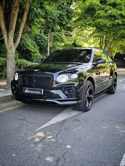 Bentley Bentayga · 2022 год