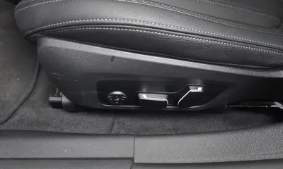 BMW i4 2025, 25610 км, за 56900000 KRW - фото 31