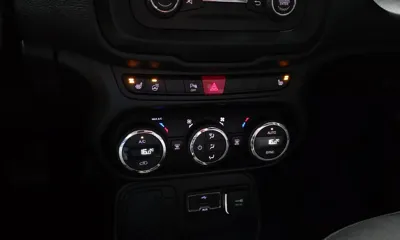 Jeep Renegade 2017, 74524 км, за 9900000 KRW - фото 16