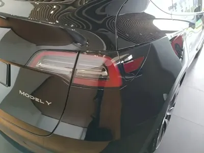 Tesla Model Y 2022, 142200 км, за 149100 CNY - фото 8