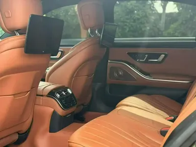 Mercedes-Benz S-Class 2021, 60000 км, за 418000 CNY