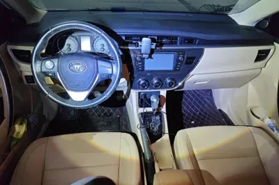 Toyota Corolla 2014, 114000 км, за 53058.15 CNY - фото 18