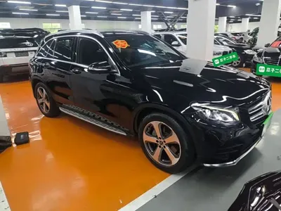 Mercedes-Benz GLC 2017, 71300 км, за 131100 CNY