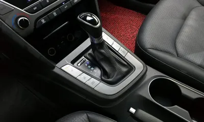 Hyundai Avante 2017, 112657 км, за 10700000 KRW - фото 9
