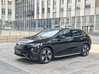 Mercedes-Benz EQE SUV · 2025 год