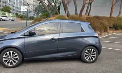 Renault-KoreaSamsung Zoe 2021, 97000 км, за 12700000 KRW
