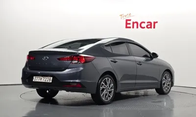 Hyundai Avante 2019, 143830 км, за 8300000 KRW