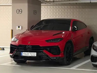 Lamborghini Urus 2023, 9150 км, за 348000000 KRW - фото 17