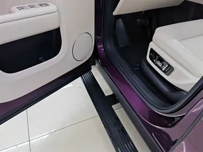 Li Auto Li L9 2025, 9200 км, за 335800 CNY