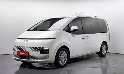 Hyundai Staria · 2022 год