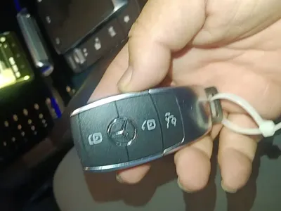 Mercedes-Benz 奔驰GLE(进口) 2021, 42000 км, за 400900 CNY - фото 9
