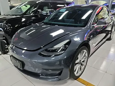 Tesla Model 3 2020, 60500 км, за 97300 CNY