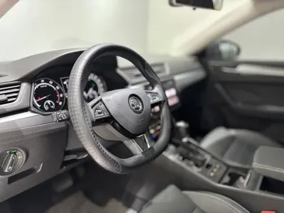 Skoda Superb 2022, 24000 км, за 127800 CNY - фото 11