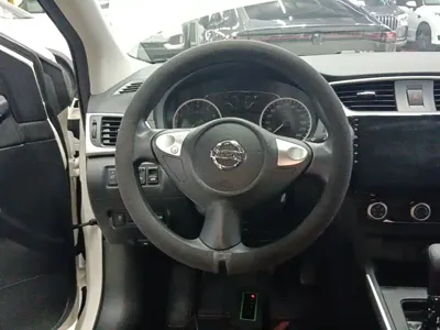 Nissan Sylphy 2025, 5900 км, за 57699 CNY - фото 11