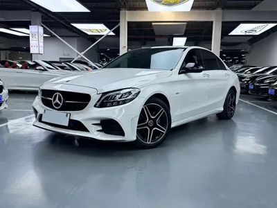 Mercedes-Benz C-Class · 2021 год