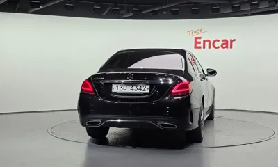 Mercedes-Benz C-Class 2019, 110755 км, за 21900000 KRW