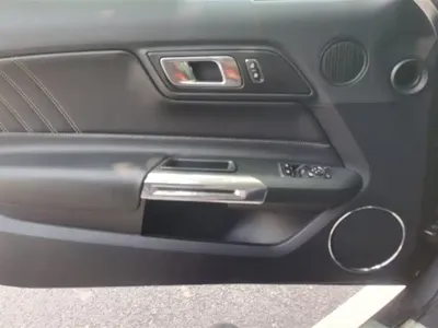 Ford Mustang 2019, 49900 км, за 137000 CNY - фото 7