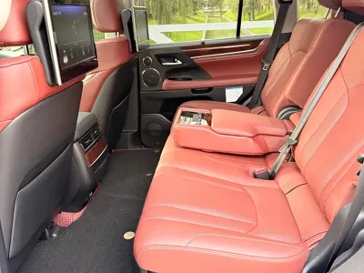 Lexus LX 2018, 56000 км, за 1158000 CNY - фото 11