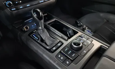 Hyundai Genesis 2016, 106622 км, за 7571.35 USD - фото 9
