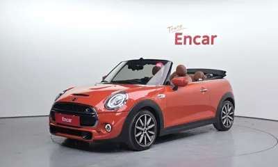 MINI Cooper Convertible · 2021 год