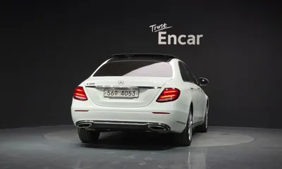 Mercedes-Benz E-Class 2019, 95501 км, за 26900000 KRW