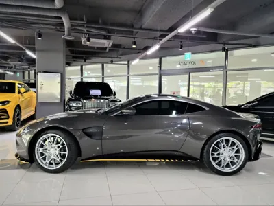 Astonmartin Vantage 2022, 1515 км, за 270000000 KRW - фото 3