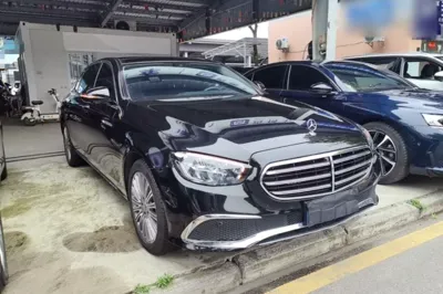 Mercedes-Benz E-Class 2022, 99900 км, за 259396.91 CNY