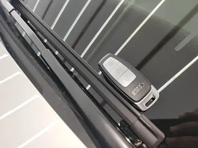 Audi Q4 e-tron 2026, 100 км, за 160000 CNY - фото 9