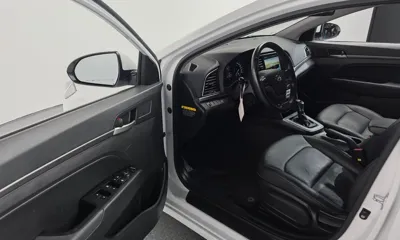 Hyundai Avante 2017, 150417 км, за 7300000 KRW - фото 11