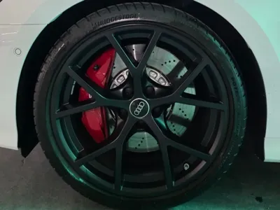 Audi RS3 2025, 6990 км, за 78900000 KRW