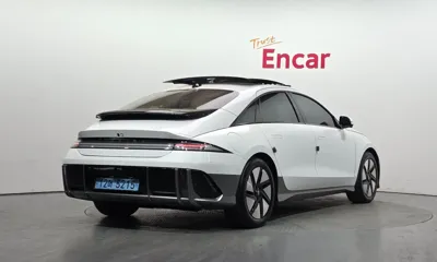 Hyundai Ioniq6 2023, 115125 км, за 99990000 KRW