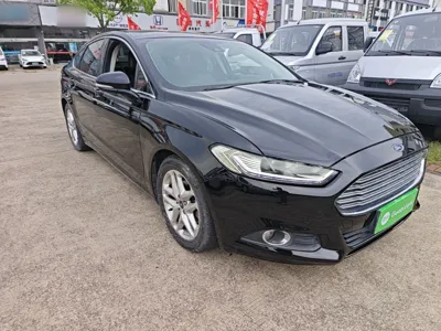 Ford Mondeo 2013, 144200 км, за 43806.11 CNY