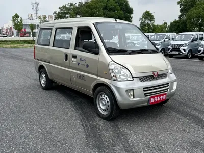 Wuling Rongguang 2012, 120000 км, за 4800 CNY