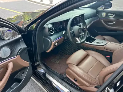 Mercedes-Benz E-Class 2023, 64000 км, за 209300 CNY