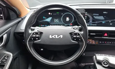 Kia EV6 2022, 200418 км, за 18700000 KRW - фото 12