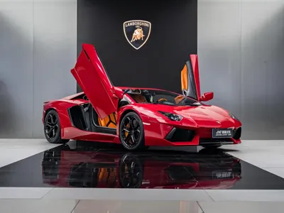 Lamborghini Aventador 2013, 30000 км, за 1988000 CNY