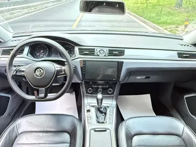 Volkswagen Passat 2018, 109000 км, за 52800 CNY - фото 8