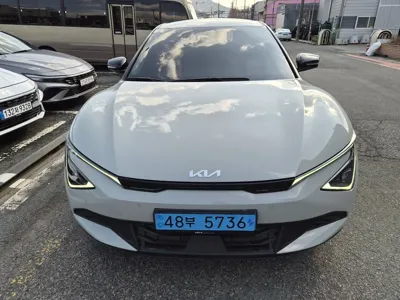 Kia EV6 · 2025 год