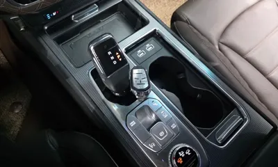 KG_Mobility_Ssangyong Rexton 2023, 106629 км, за 25200000 KRW - фото 9