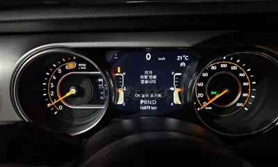 Jeep Wrangler 2019, 16879 км, за 33490000 KRW - фото 8